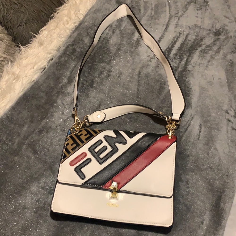 Handbags Fendi Leather for female, Multi Color
